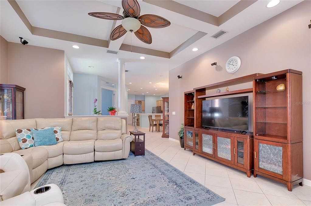 7303 Hamilton Road Bradenton, FL 34209 - Photo 7 of 73