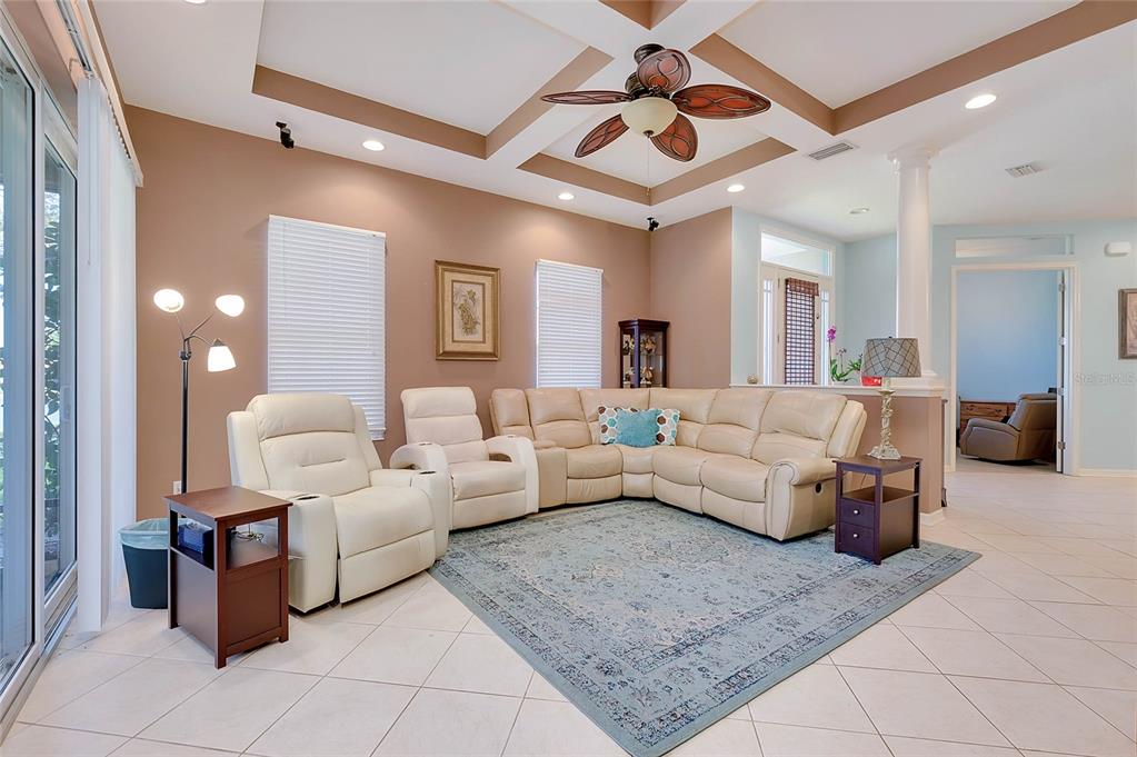 7303 Hamilton Road Bradenton, FL 34209 - Photo 10 of 73