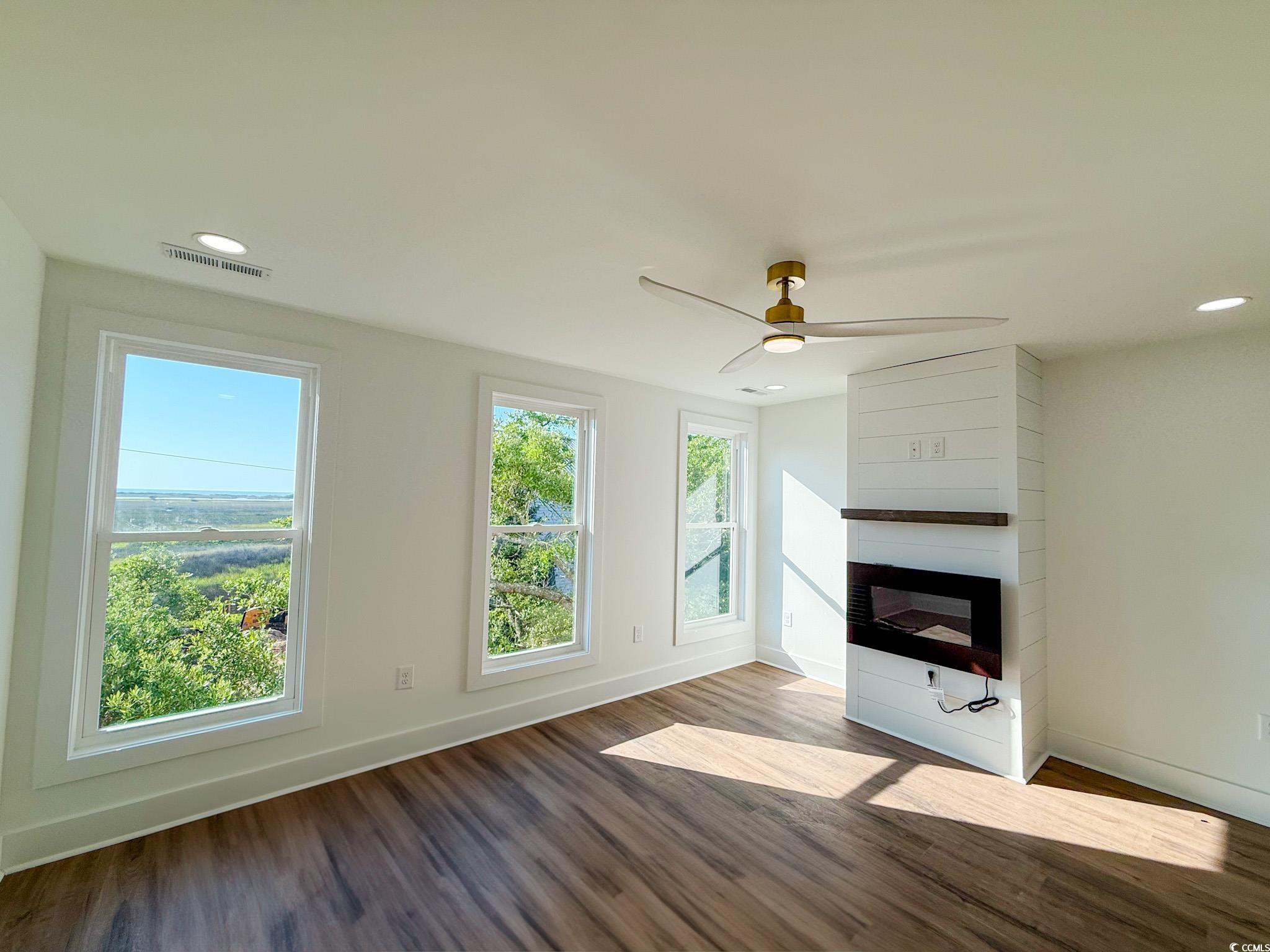 189 Brown Pelican Loop Pawleys Island, SC 29585 - Photo 11 of 27