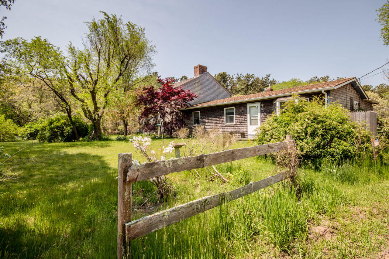 507 Barnes Road Oak Bluffs, MA 02557 - Photo 2 of 29 Additional Photo