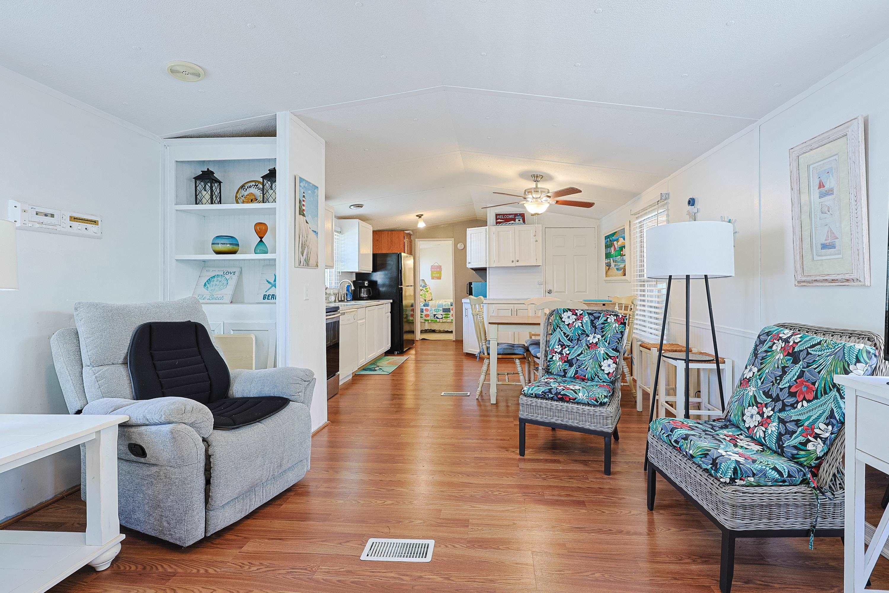 11 Spinnaker Lane Murrells Inlet, SC 29576 - Photo 5 of 29