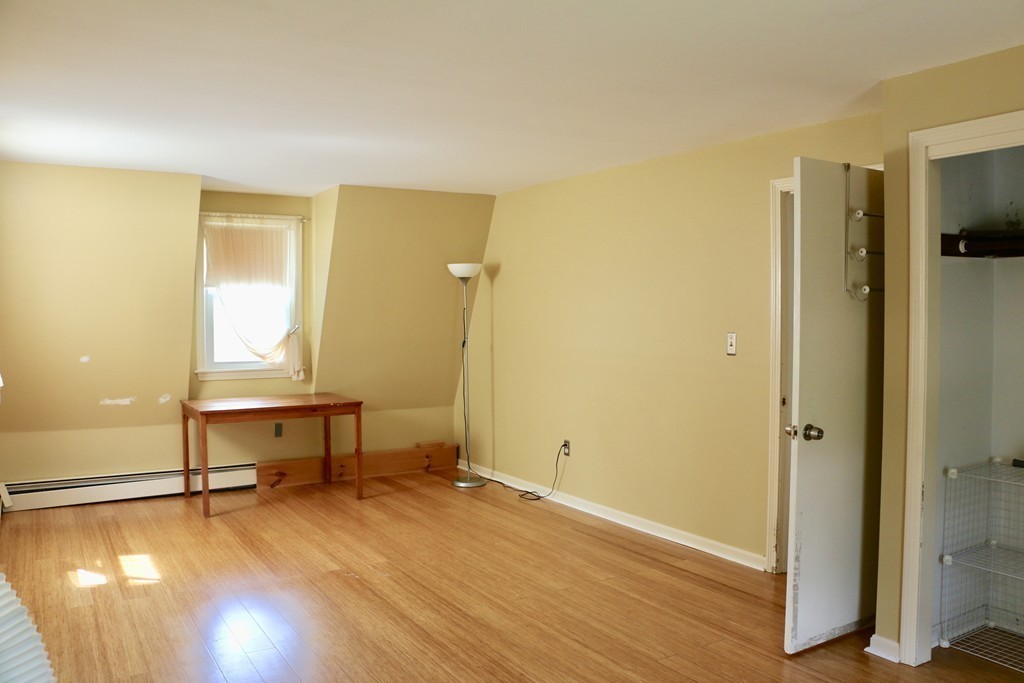 11 Hillside Road Dracut, MA 01826 - Photo 18 of 30