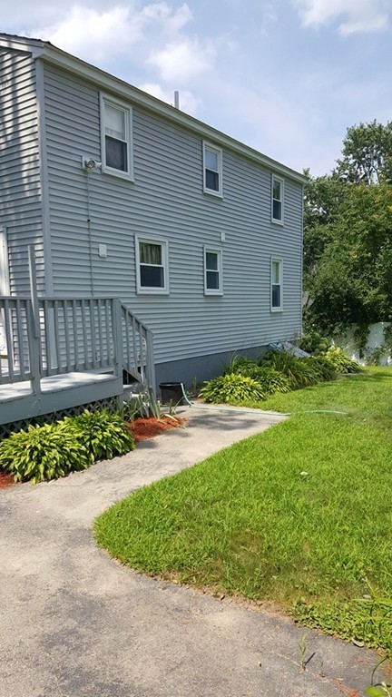 11 Hillside Road Dracut, MA 01826 - Photo 24 of 30