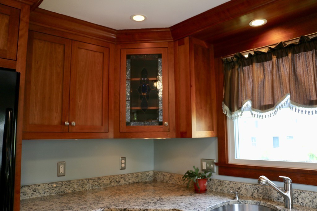 11 Hillside Road Dracut, MA 01826 - Photo 6 of 30