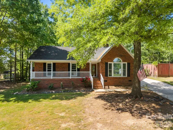 $339,000 | 924 Cameron Court, Monroe, NC 28112