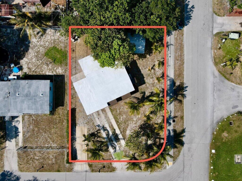 591 Oleander Road Lake Worth, FL 33462 - Photo 38 of 43 Aerial top down.jpg-SMALL