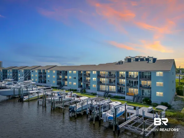 $399,900 | 14100 River Road, Unit 211, Pensacola, FL 32507