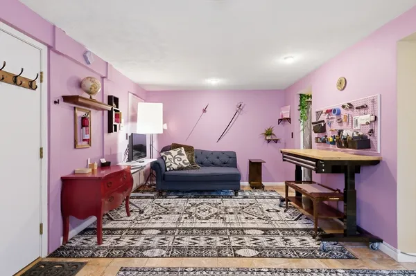 $319,000 | 8 Colonial Village Drive, Unit 3, Arlington, MA 02474