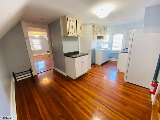 $1,700 | 258 Franklin Street, Bloomfield, NJ 07003