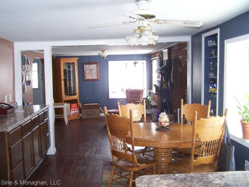 6223 Jeddo Road Jeddo, MI 48032 - Photo 14 of 18 100_2817.jpg