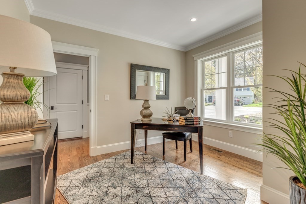 28 Maurice Road, Unit 28 Wellesley, MA 02482 - Photo 13 of 26