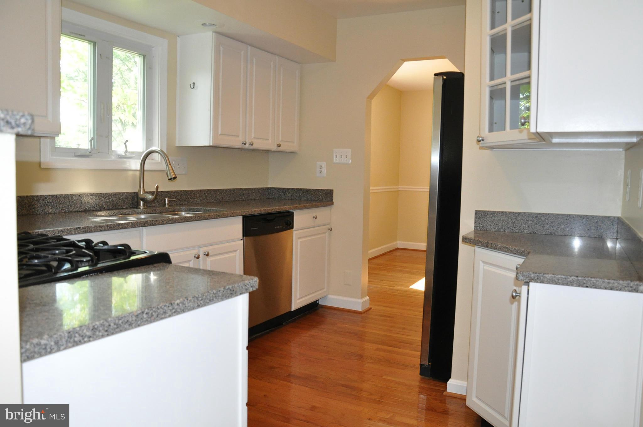 2909 Hewitt Avenue Silver Spring, MD 20906 - Photo 14 of 30 Kitchen