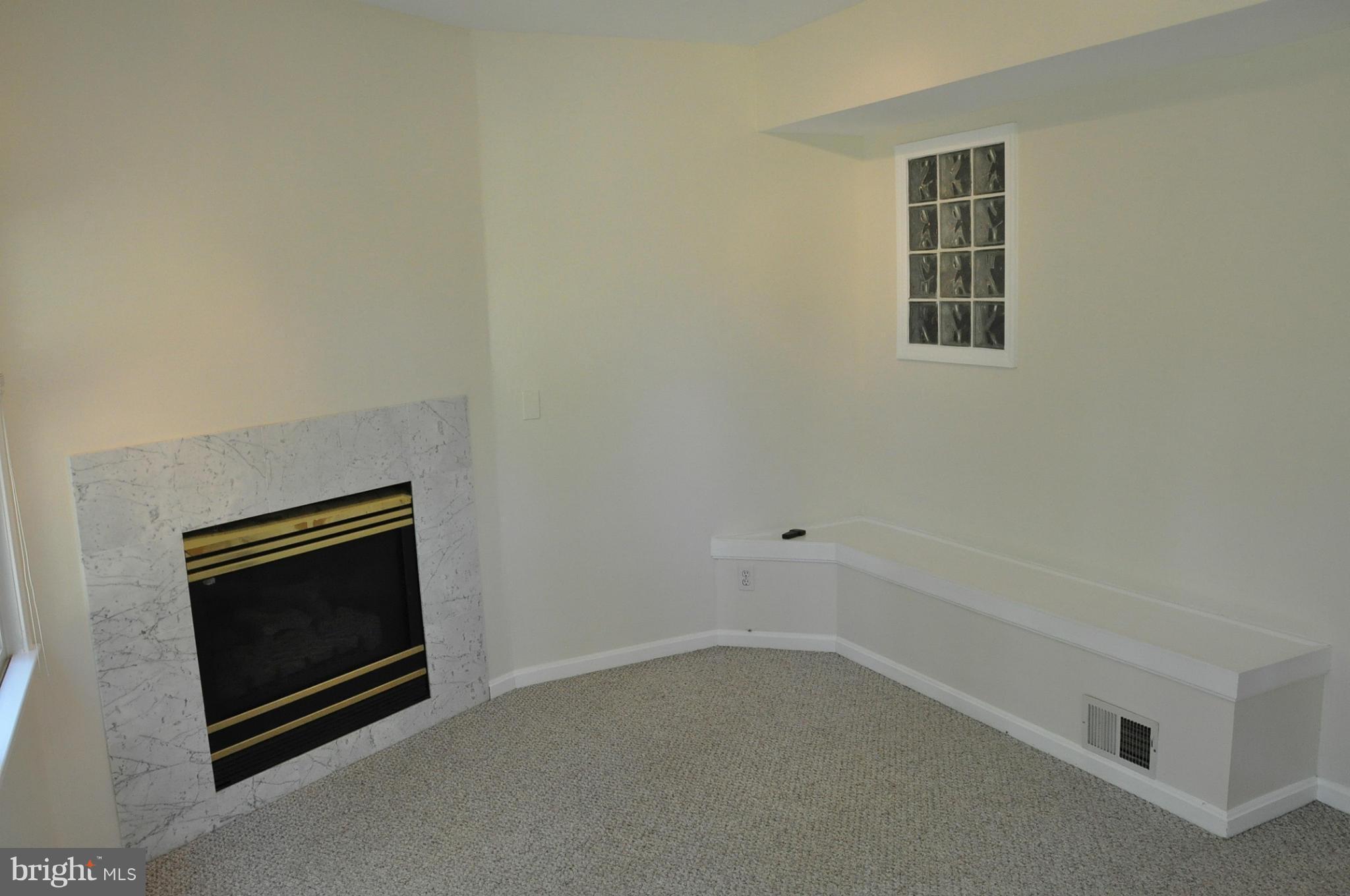 2909 Hewitt Avenue Silver Spring, MD 20906 - Photo 8 of 30 Family Room