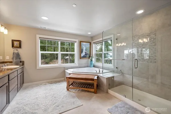 $1,400,000 | 3556 Southeast 16th Street, North Bend, WA 98045