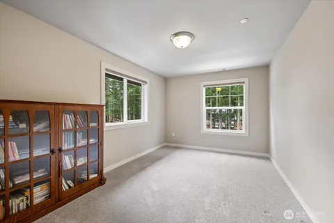 $1,350,000 | 3556 Southeast 16th Street, North Bend, WA 98045