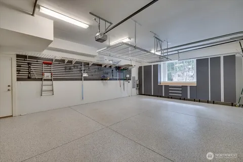 $1,400,000 | 3556 Southeast 16th Street, North Bend, WA 98045