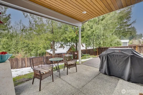 $1,400,000 | 3556 Southeast 16th Street, North Bend, WA 98045