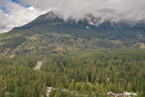 $1,400,000 | 3556 Southeast 16th Street, North Bend, WA 98045