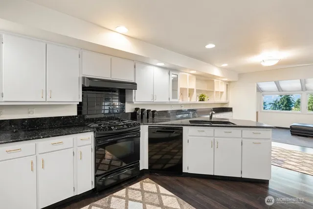 $1,950,000 | 4617 103rd Lane Northeast, Kirkland, WA 98033