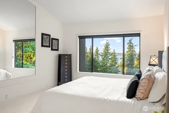 $1,950,000 | 4617 103rd Lane Northeast, Kirkland, WA 98033