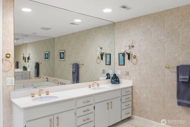 $1,950,000 | 4617 103rd Lane Northeast, Kirkland, WA 98033