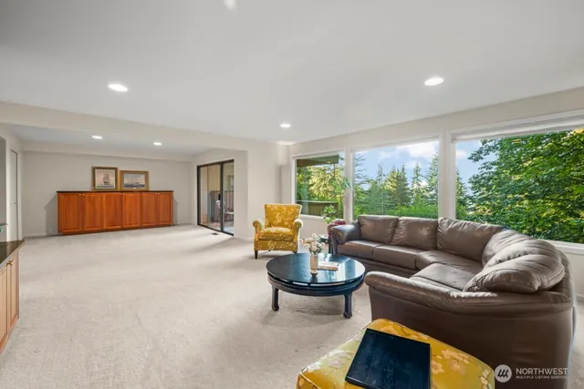 $1,950,000 | 4617 103rd Lane Northeast, Kirkland, WA 98033