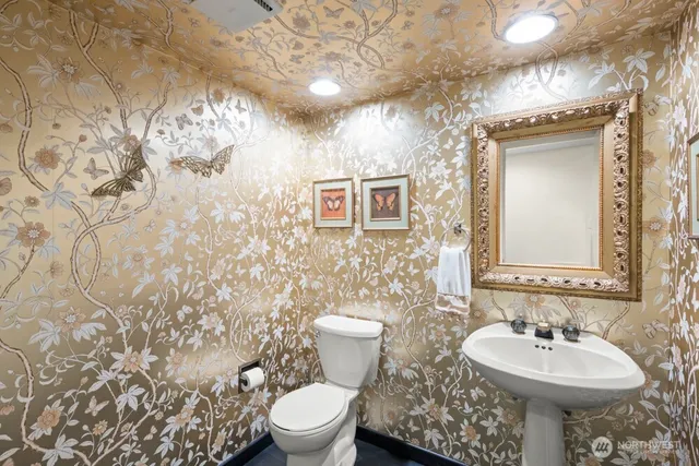 $1,950,000 | 4617 103rd Lane Northeast, Kirkland, WA 98033