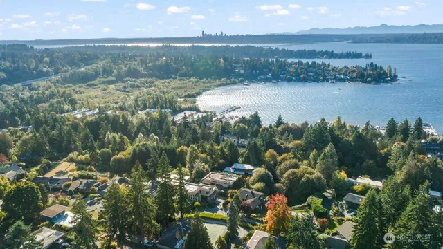 $1,950,000 | 4617 103rd Lane Northeast, Kirkland, WA 98033