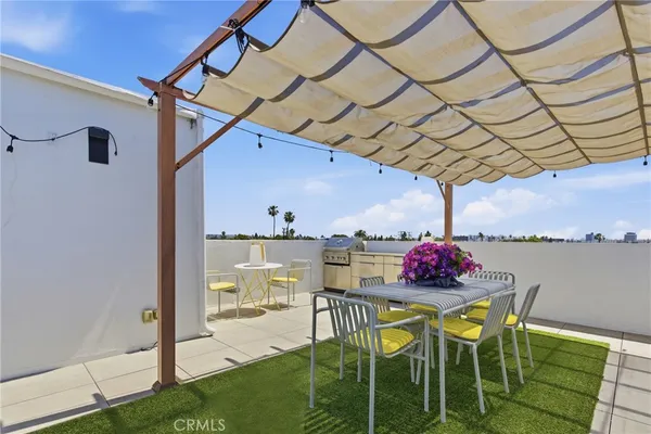 $11,994 | 2432 Penmar Avenue, Unit 201, Venice, CA 90291