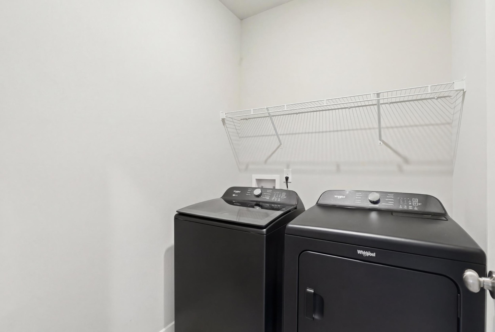 129 Merion Way Lebanon, TN 37087 - Photo 9 of 38 a utility room with dryer and washer