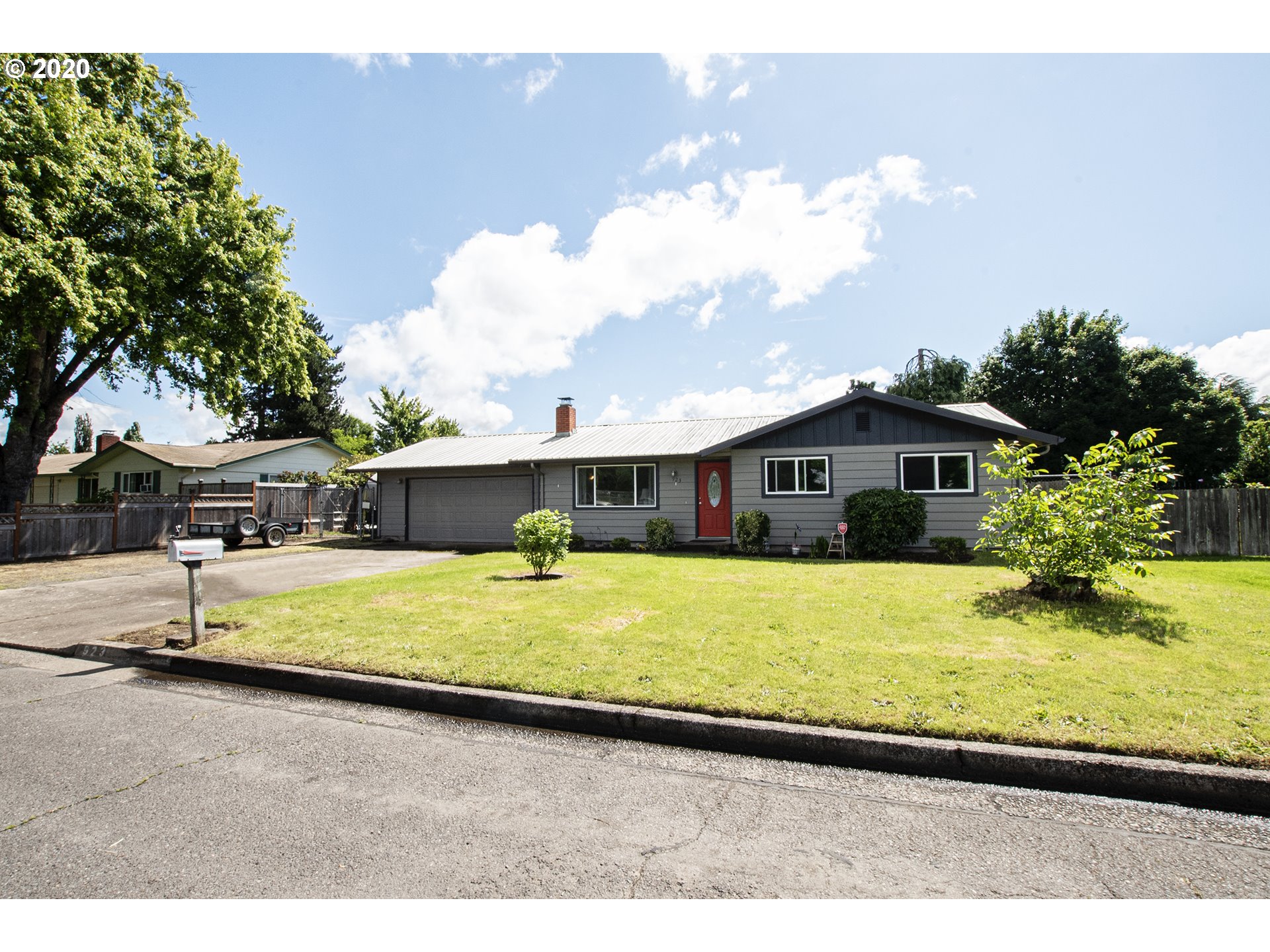 923 South 37th Street Springfield, OR 97478 - Photo 1 of 23