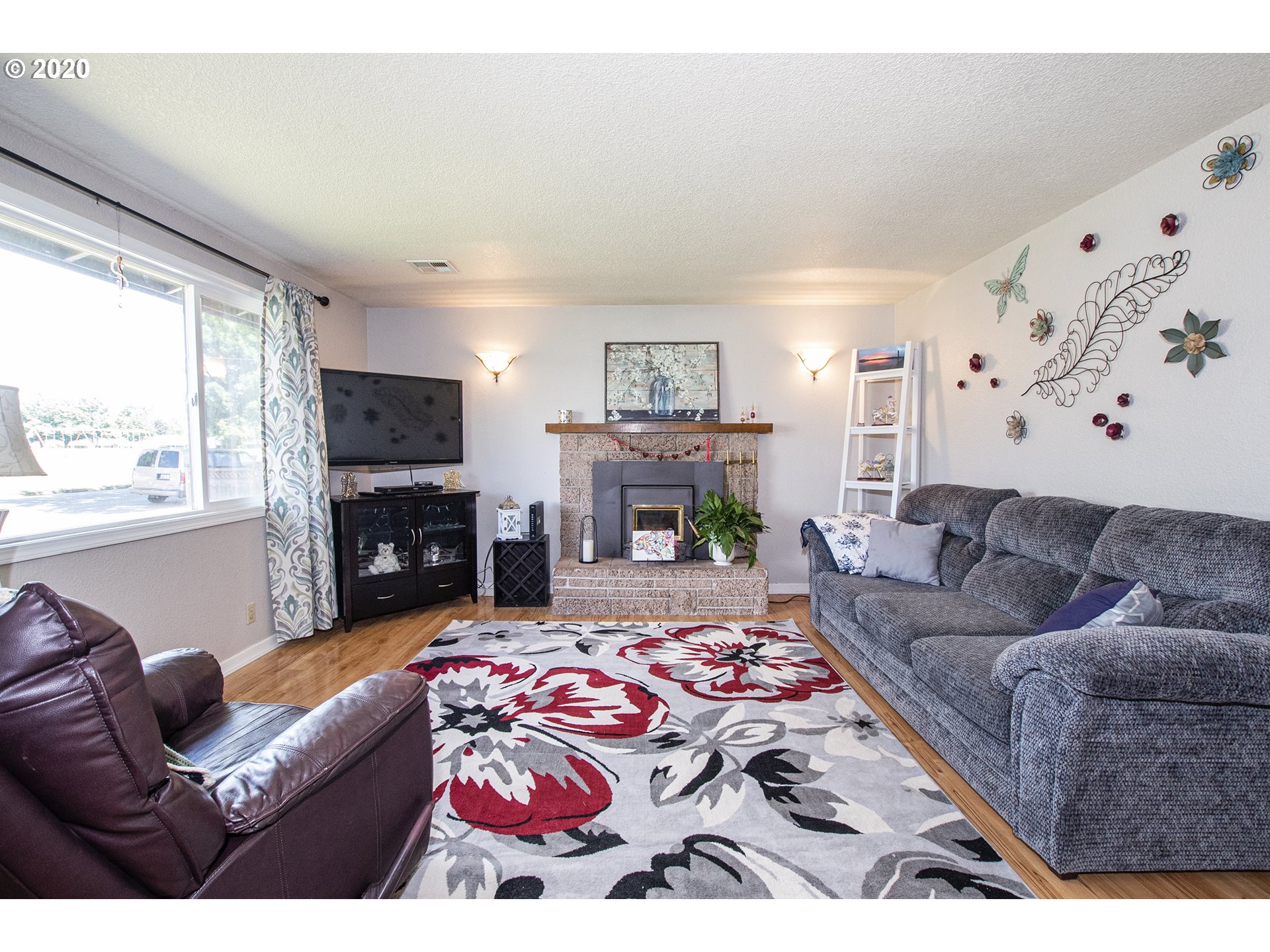 923 South 37th Street Springfield, OR 97478 - Photo 5 of 23