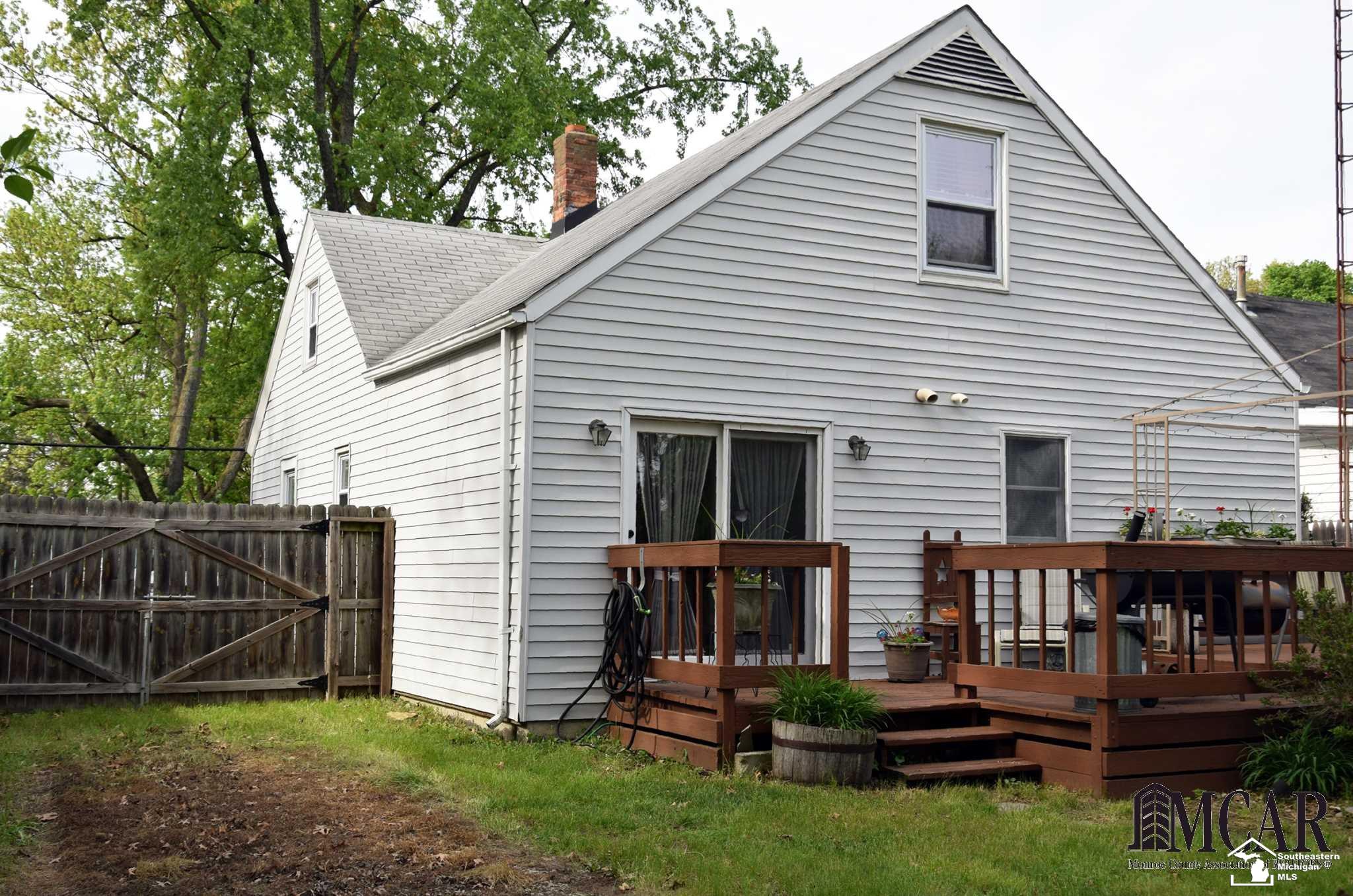 3405 Dean Road Lambertville, MI 48144 - Photo 28 of 30 Back Exterior