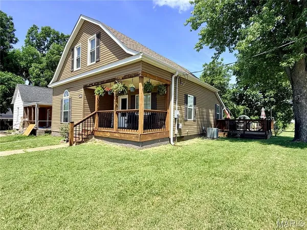 $179,900 | 321 South Shelby Street, Perryville, MO 63775