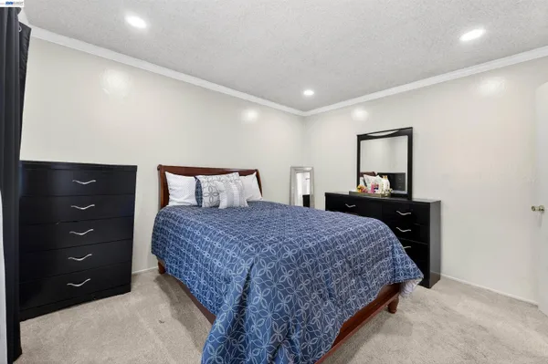 $207,000 | 355 Parkview Terrace, Unit B9, Vallejo, CA 94589