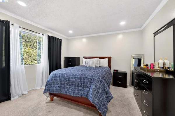 $207,000 | 355 Parkview Terrace, Unit B9, Vallejo, CA 94589