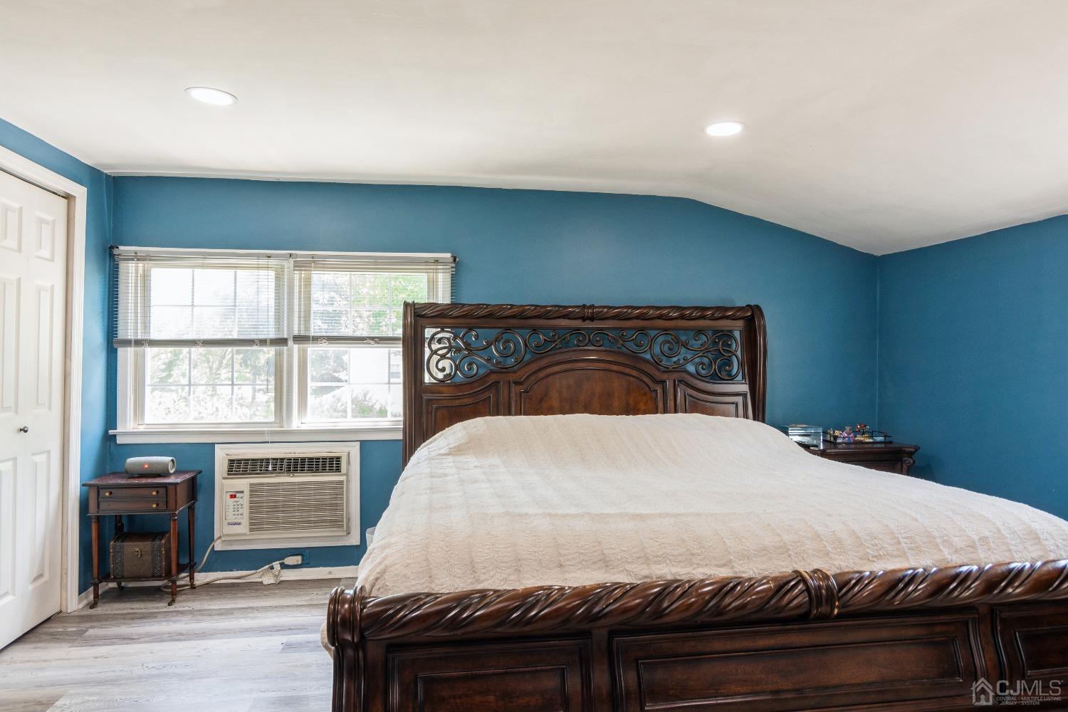 141 Overbrook Road Piscataway, NJ 08854 - Photo 25 of 38 a bedroom with a bed and a window