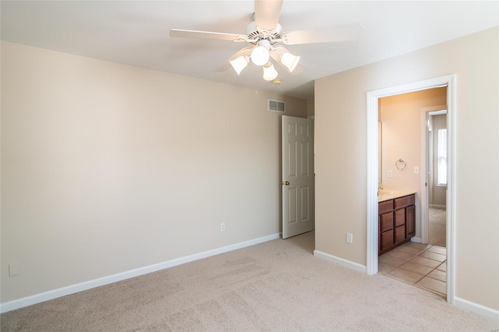 752 Emerald Oaks Court Eureka, MO 63025 - Photo 31 of 52