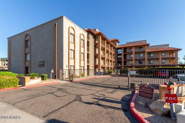 17 East Ruth Avenue, Unit 307 Phoenix, AZ 85020 - Photo 1 of 16 Front