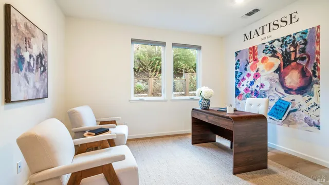 $1,329,000 | 6 Jasper Court, Petaluma, CA 94952