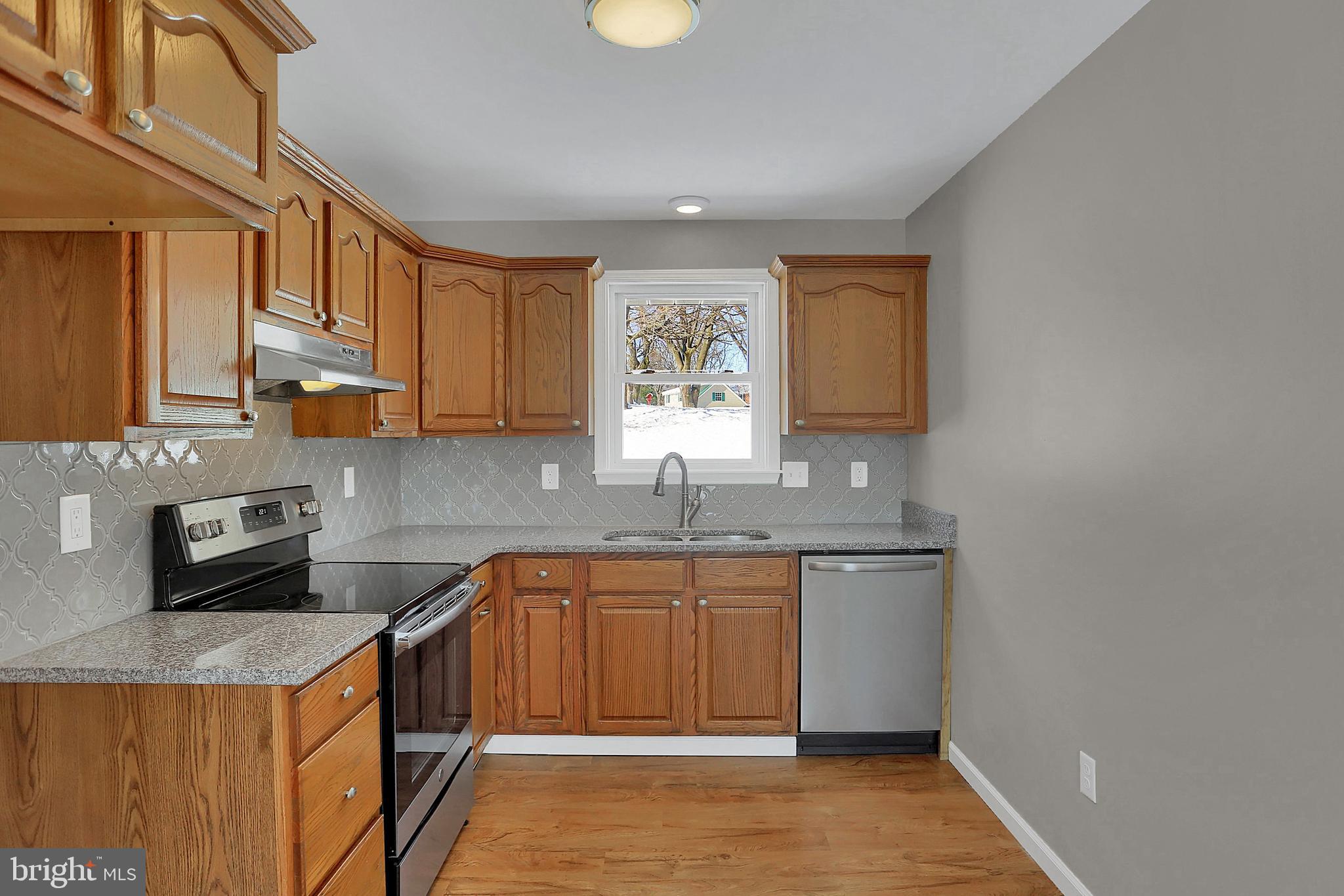 929 Burnt House Road Carlisle, PA 17015 - Photo 11 of 31 Gallery Image 11