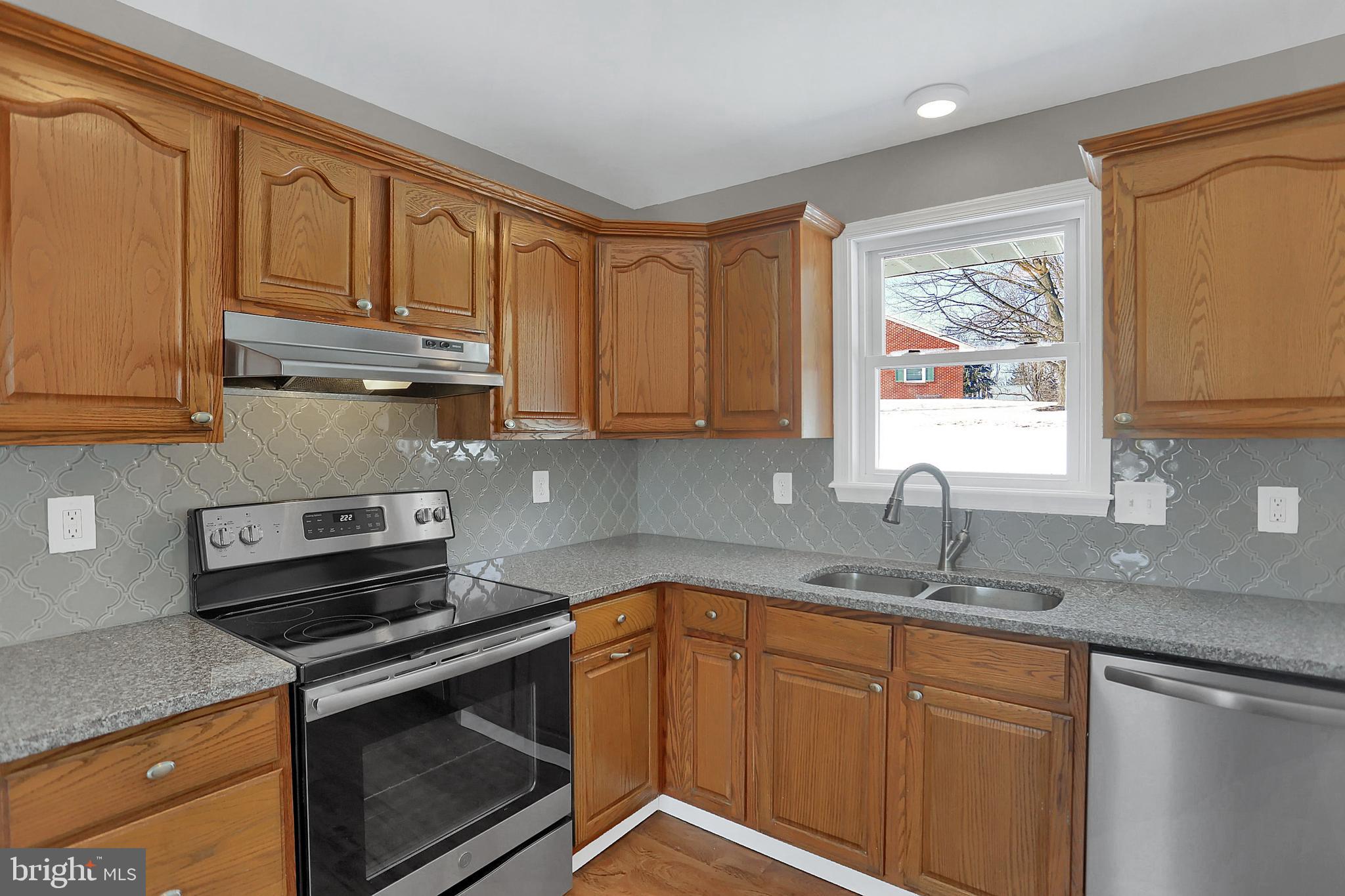 929 Burnt House Road Carlisle, PA 17015 - Photo 13 of 31 Gallery Image 13