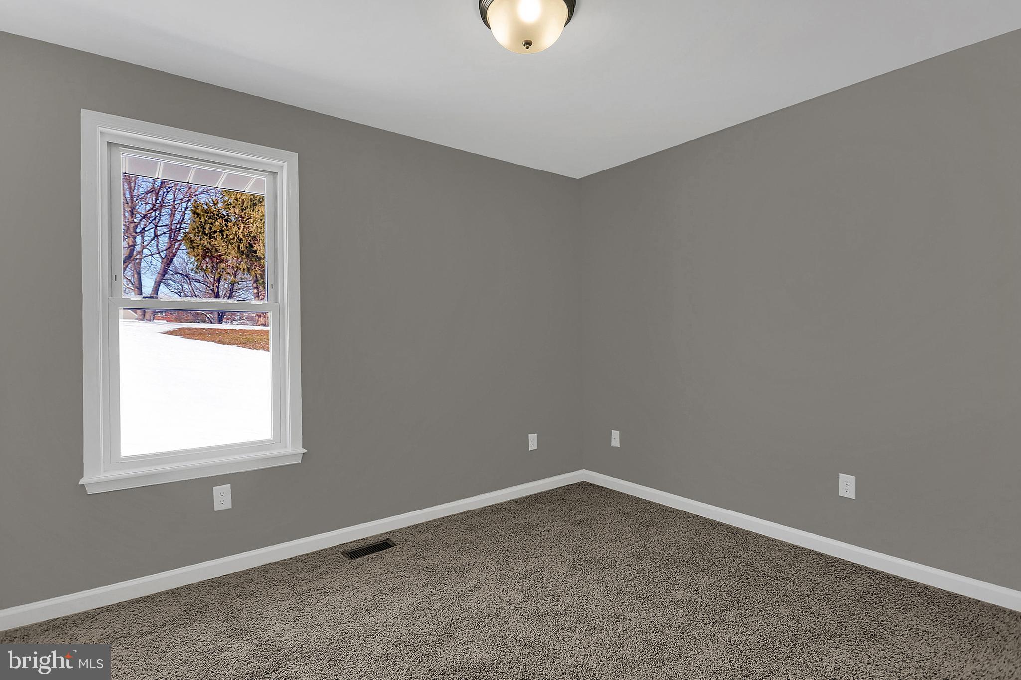 929 Burnt House Road Carlisle, PA 17015 - Photo 17 of 31 Gallery Image 17