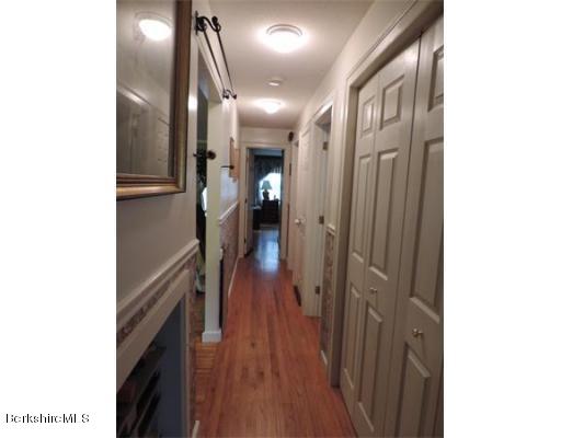 150 Leyden Road Greenfield, MA 01301 - Photo 15 of 22 O-hallway