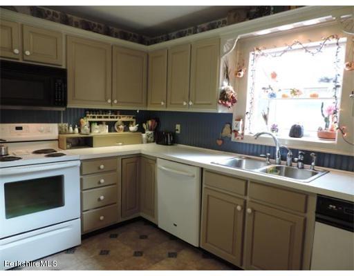 150 Leyden Road Greenfield, MA 01301 - Photo 7 of 22 G-kitchen