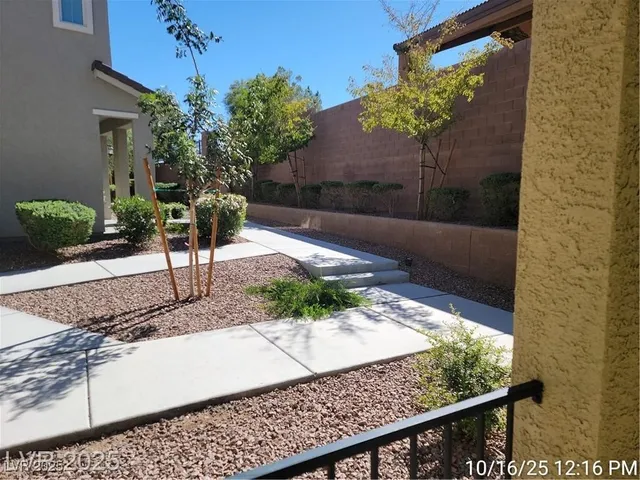 $1,725 | 965 Nevada State Drive, Unit 28101, Henderson, NV 89002