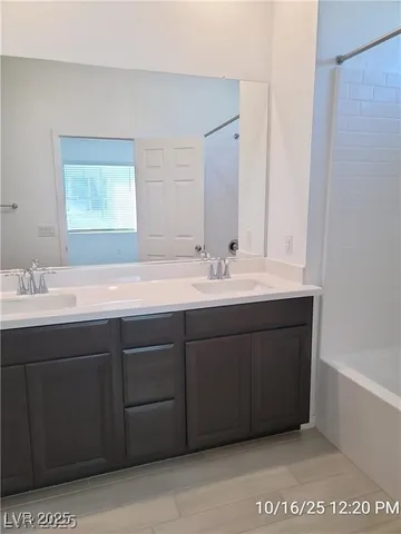 $1,725 | 965 Nevada State Drive, Unit 28101, Henderson, NV 89002