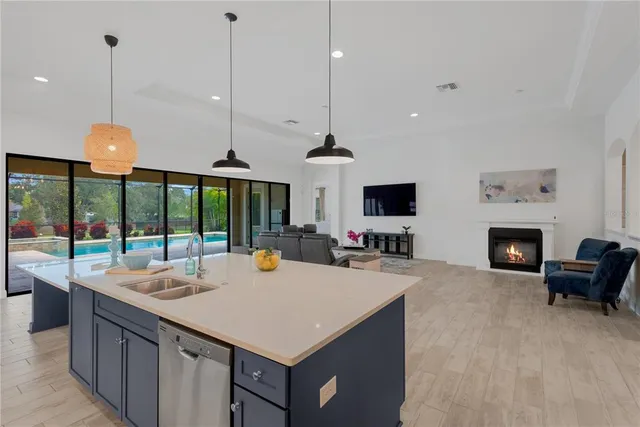 $699,900 | 3010 Albion Walk Place, Valrico, FL 33596