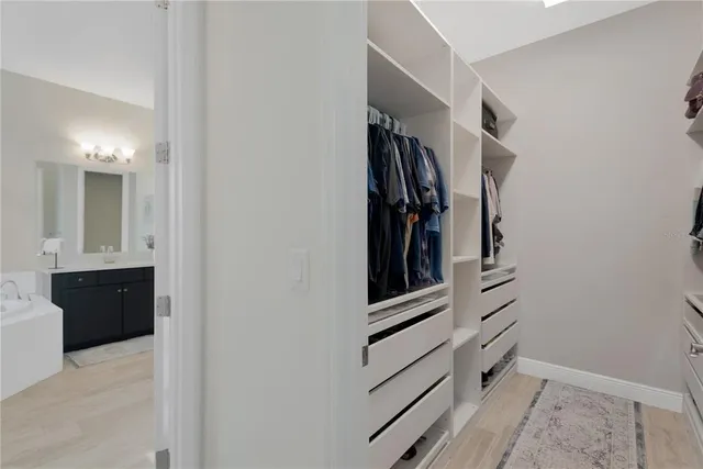 $699,900 | 3010 Albion Walk Place, Valrico, FL 33596