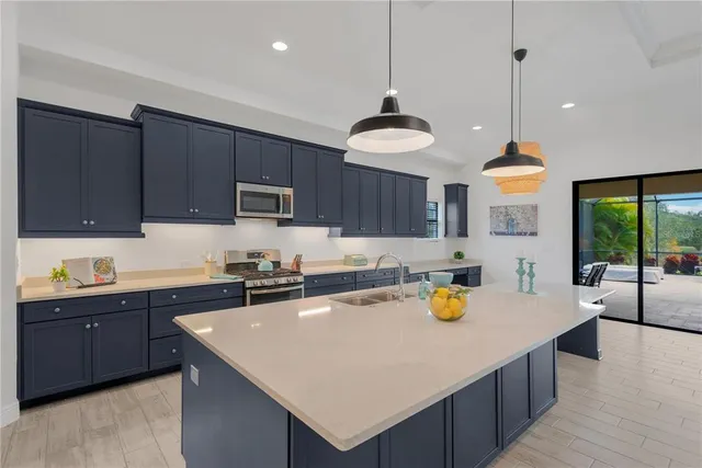 $699,900 | 3010 Albion Walk Place, Valrico, FL 33596